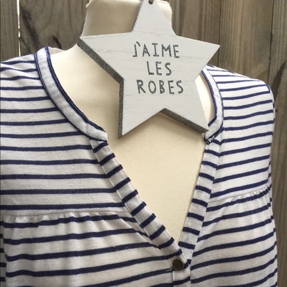 H&M Cream Knit Top with Navy Blue Stripes - Picture 2 of 13